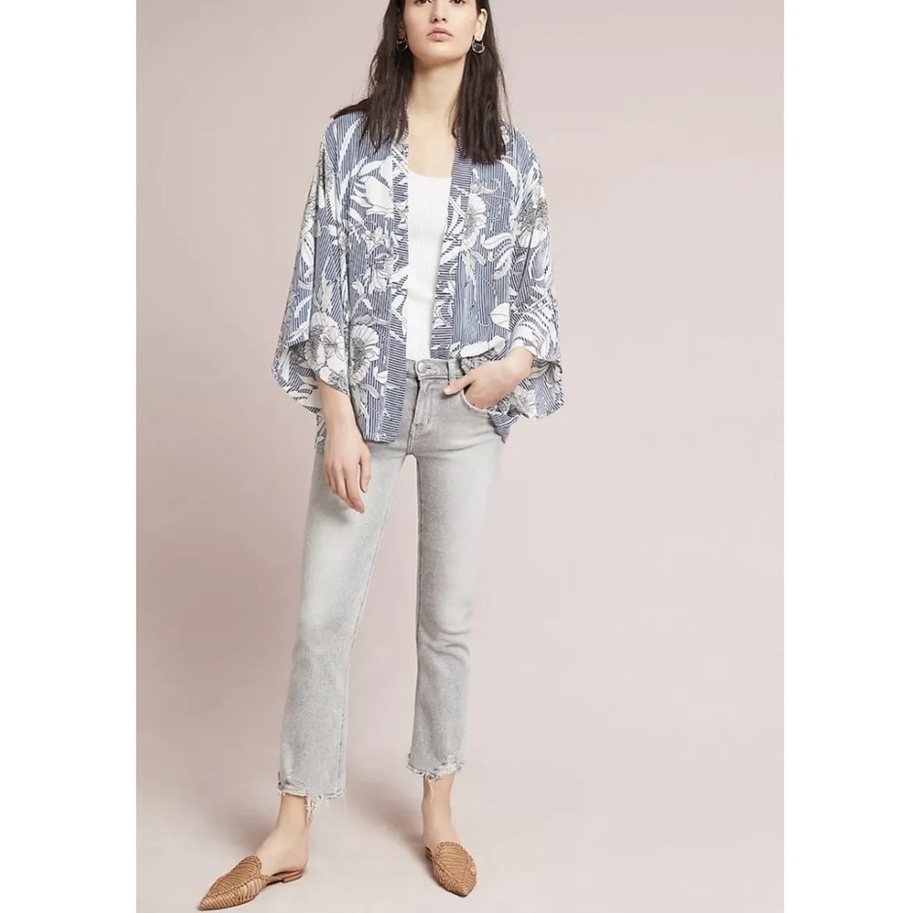 Akemi + Kin Anthropologie Savanah Floral and Stripe Open Kimono in Blue White OS